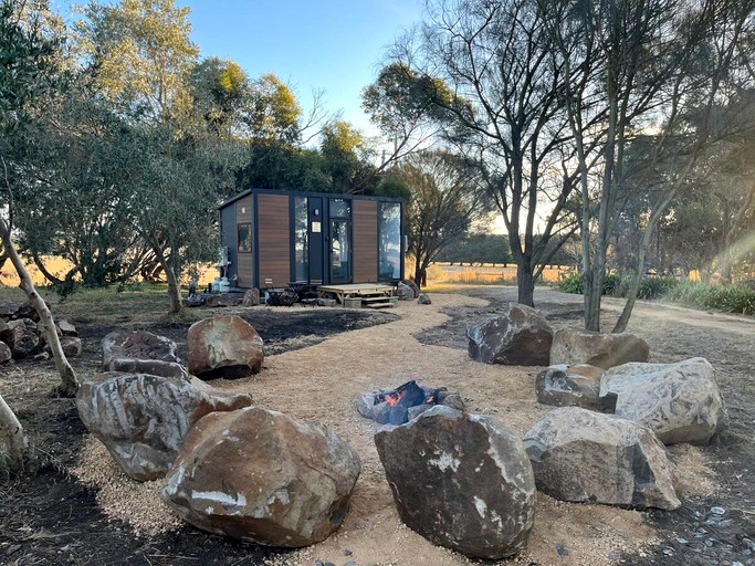 Tranquil Tiny House Near the Coast in Wangoom, Victoria