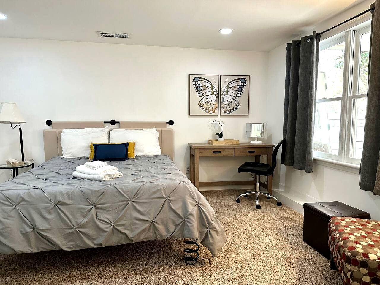 Beautiful Cottage Close to Great Hiking Trails in Chapel Hill, North Carolina