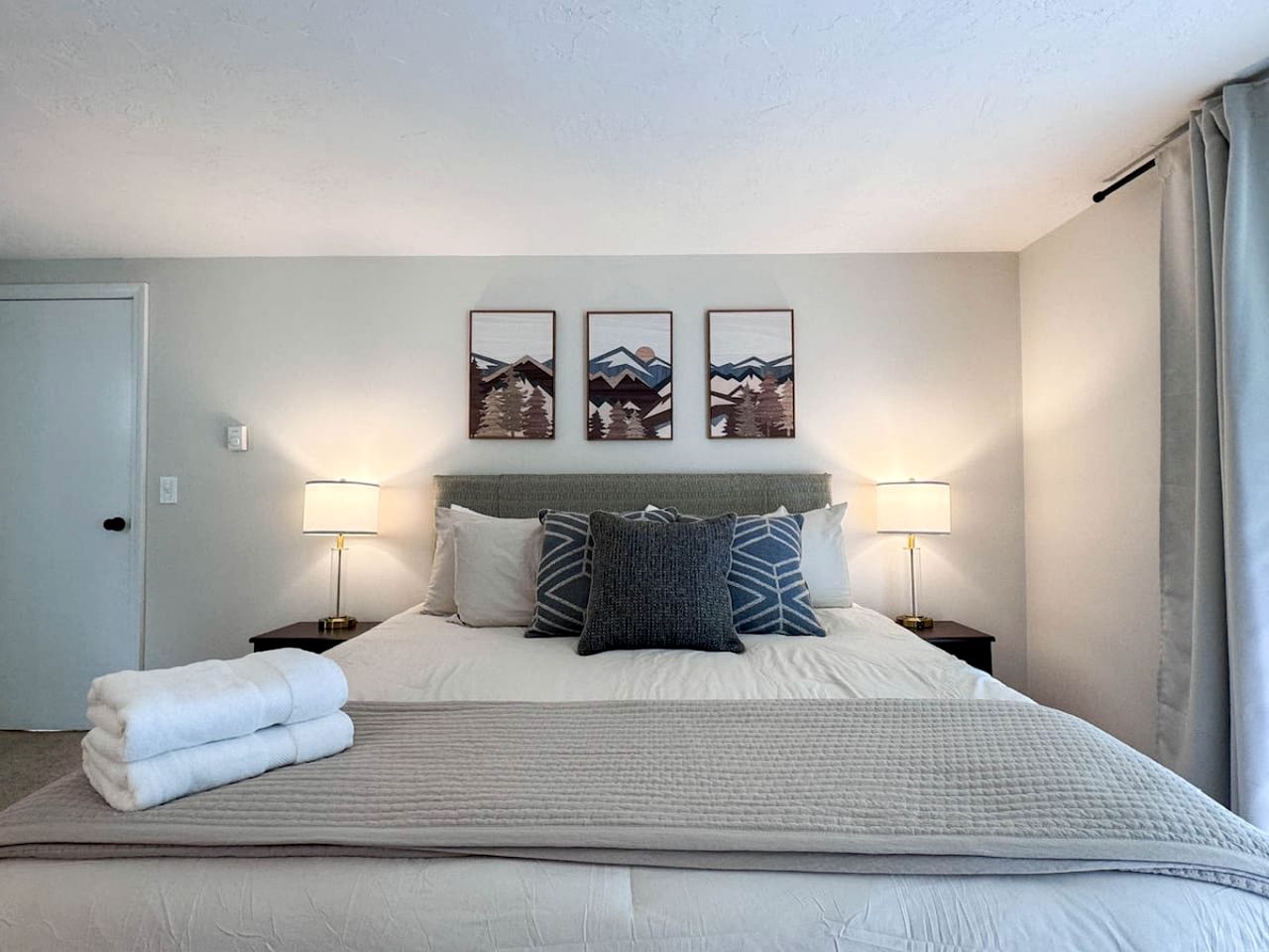 Family-Friendly Rental with Outdoor Pool in New Hampshire