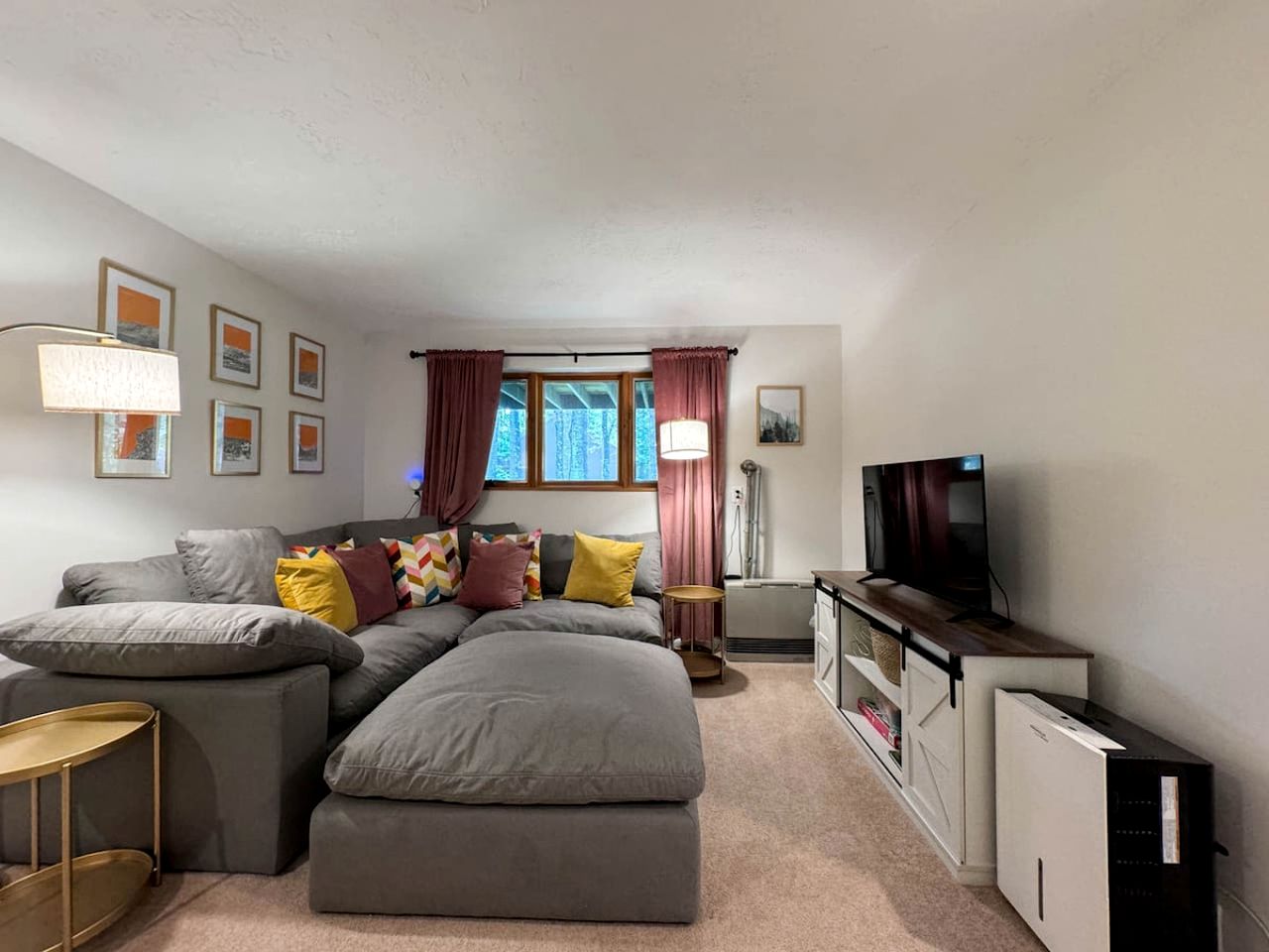 Family-Friendly Rental with Outdoor Pool in New Hampshire