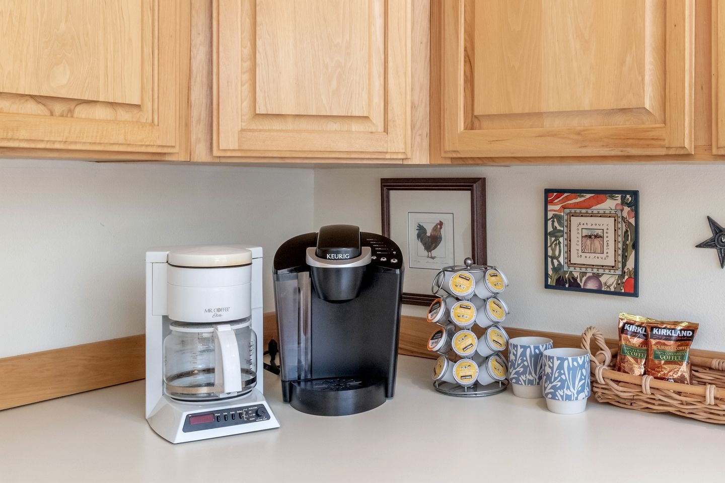 Exceptional Pet-friendly Cottage with Hot Tub for Family and Group Getaways near Leavenworth, Washington
