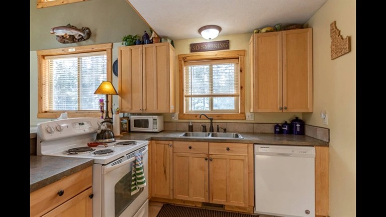 Cabins (United States of America, Island Park, Idaho)