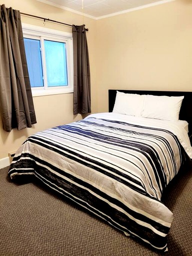 Cottages (Canada, Kawartha Lakes, Ontario)