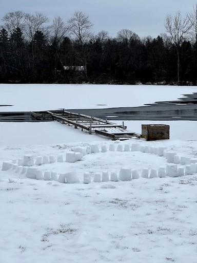 Cottages (Canada, Kawartha Lakes, Ontario)