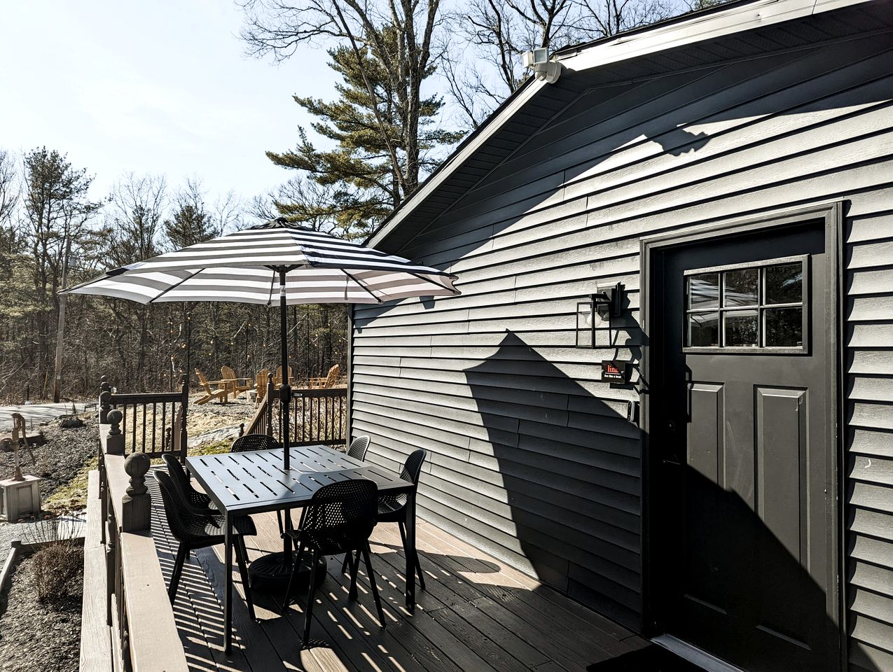 Chic Cabin Ideal for a Special Family Getaway in New York