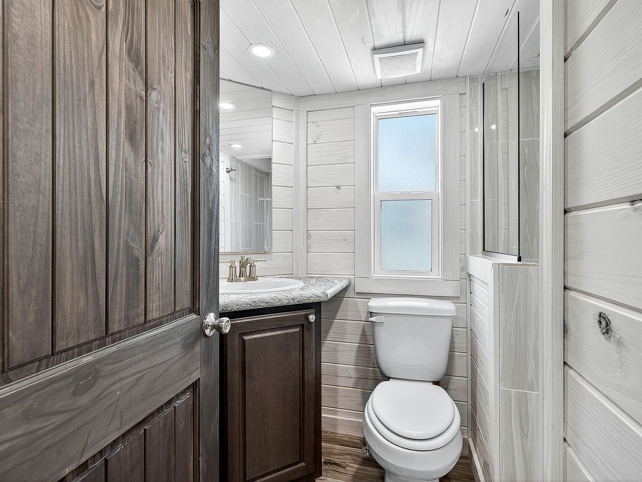 Cozy Tiny Home with Private Palapa Kitchen near Ship Channel in Port Aransas, TX