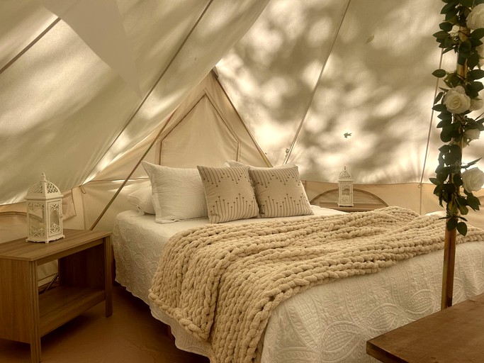 Safari Tents (United States of America, Gentry, Arkansas)