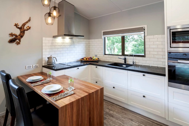 Nature Lodges (Hikuai, North Island, New Zealand)