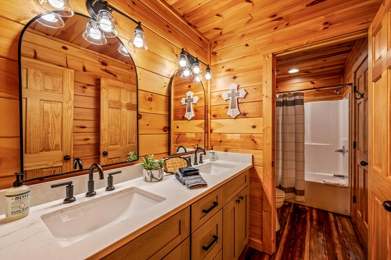 Cabins (United States of America, Pigeon Forge, Tennessee)
