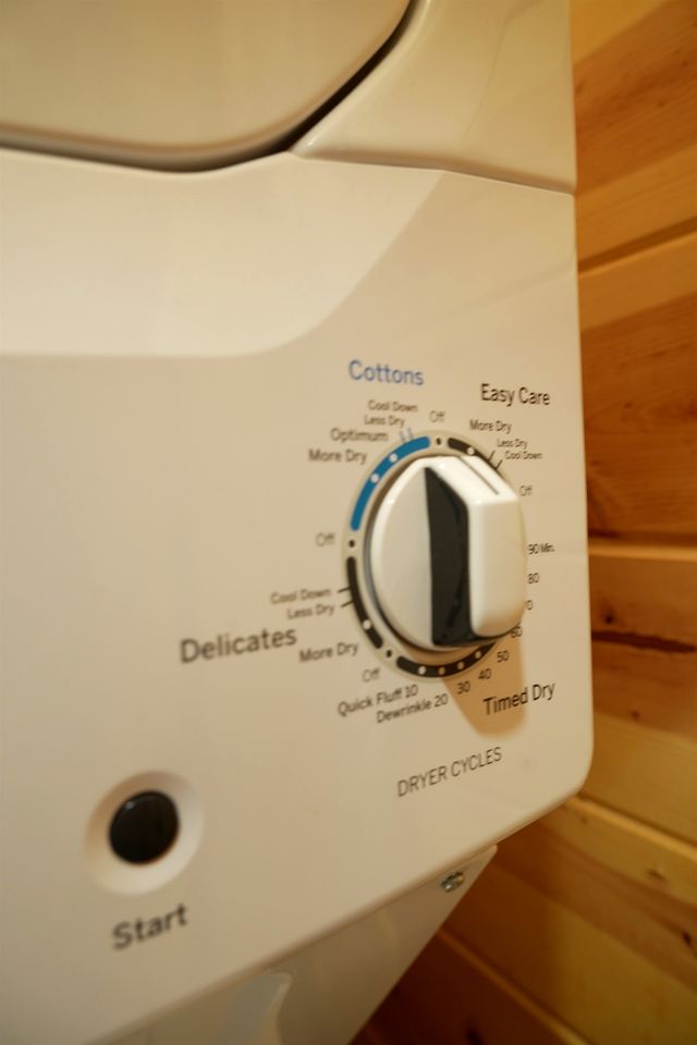 Spacious Family Cabin with Indoor Pool & Game Room near Dollywood in Gatlinburg, Tennessee