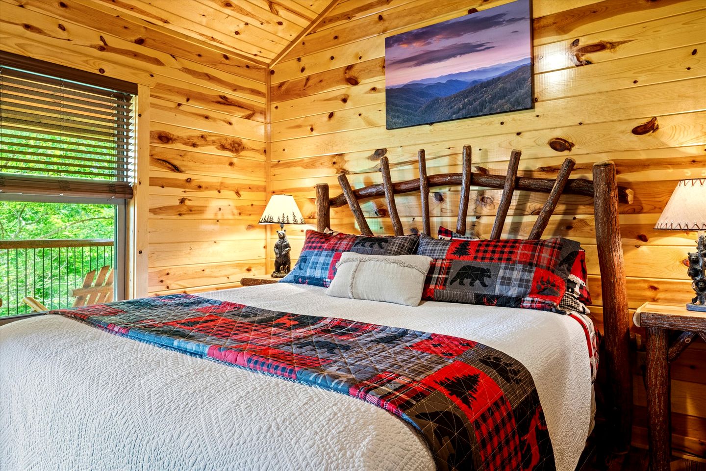 Spacious Family Cabin with Indoor Pool & Game Room near Dollywood in Gatlinburg, Tennessee