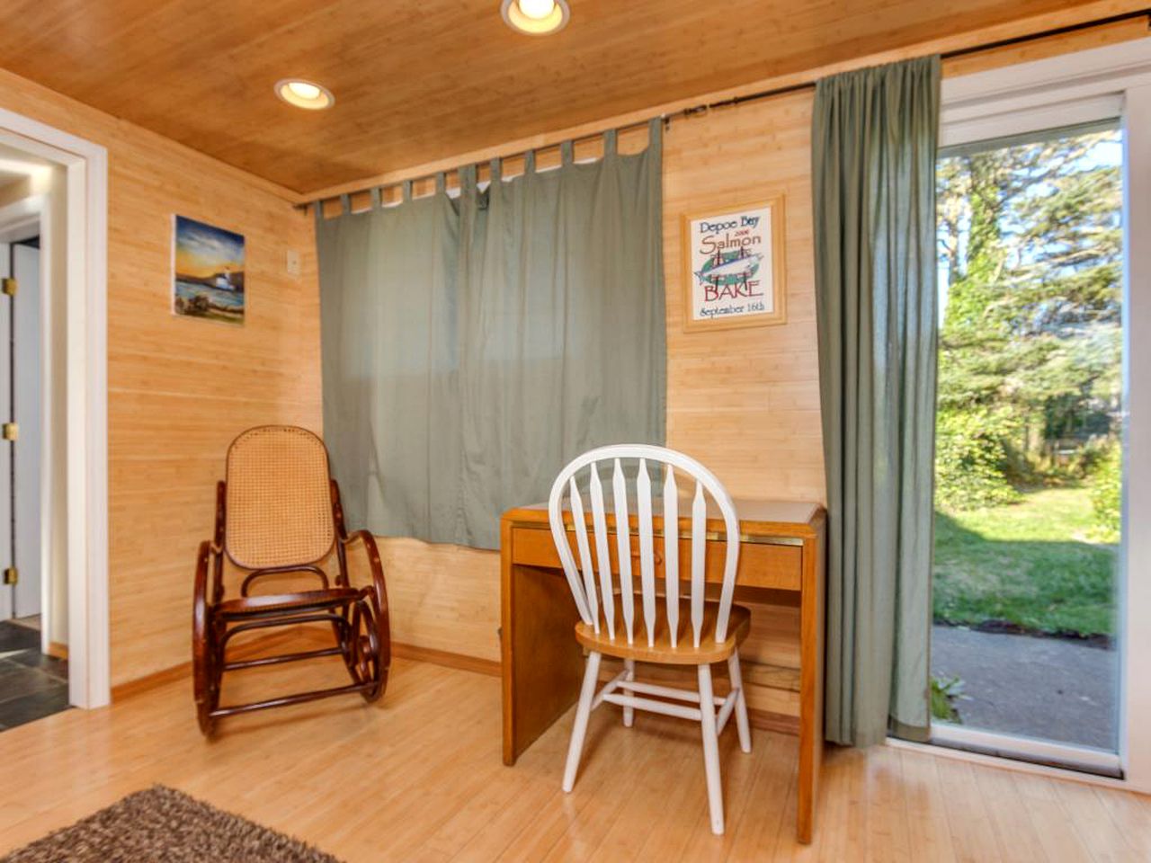 Oceanfront Cottage in Depoe Bay, Oregon