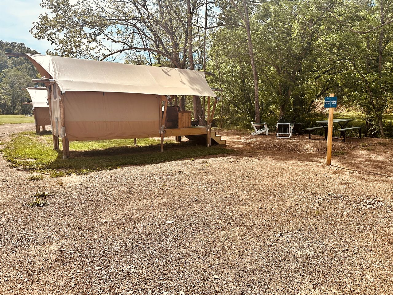 Enchanting Creekside Safari Tent Haven near Smoky Mountain in Tennessee