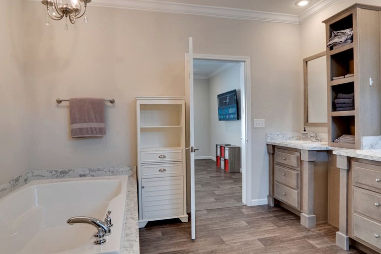 Vacation Rentals (United States of America, Balsam Grove, North Carolina)