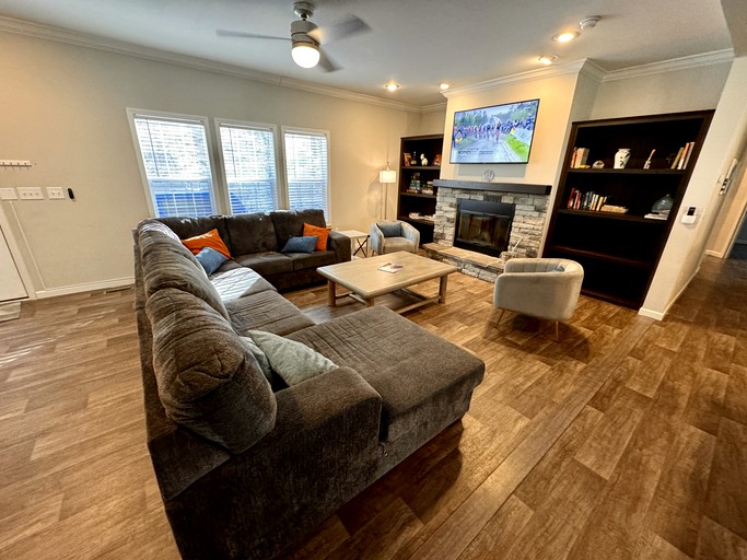 Vacation Rentals (United States of America, Balsam Grove, North Carolina)