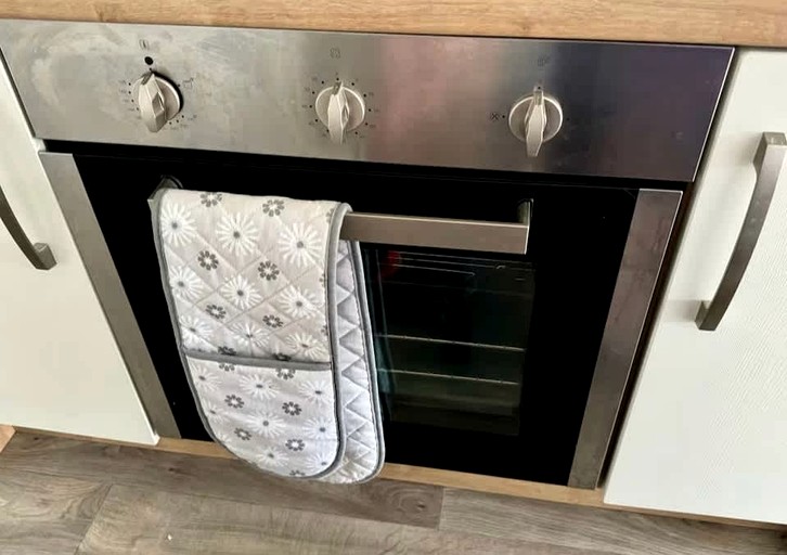 Caravans (United Kingdom, Lincolnshire, England)