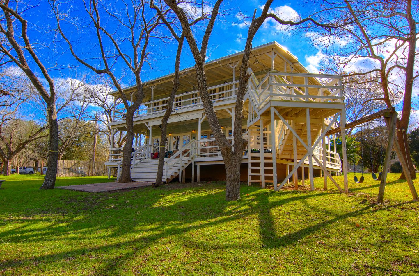 Riverfront Cottage Rental with Recreation Room in New Braunfels, Texas