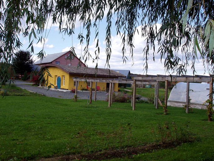 Cottages (Hudson, New York, United States)