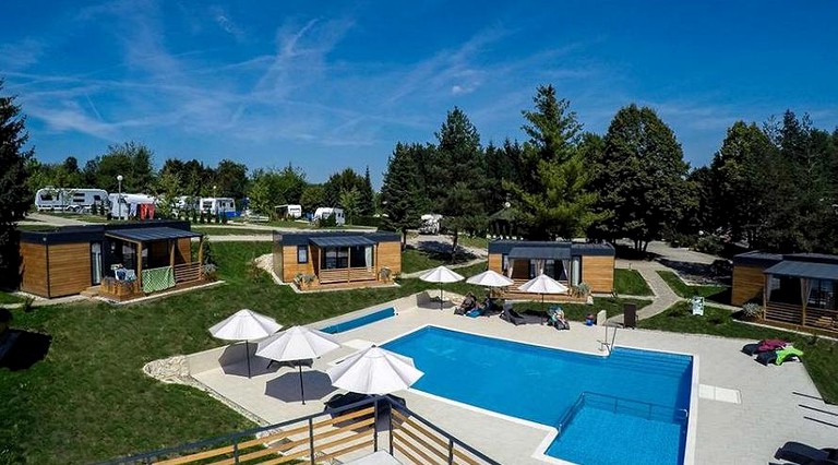 Cabins (Grabovac, Karlovac, Croatia)