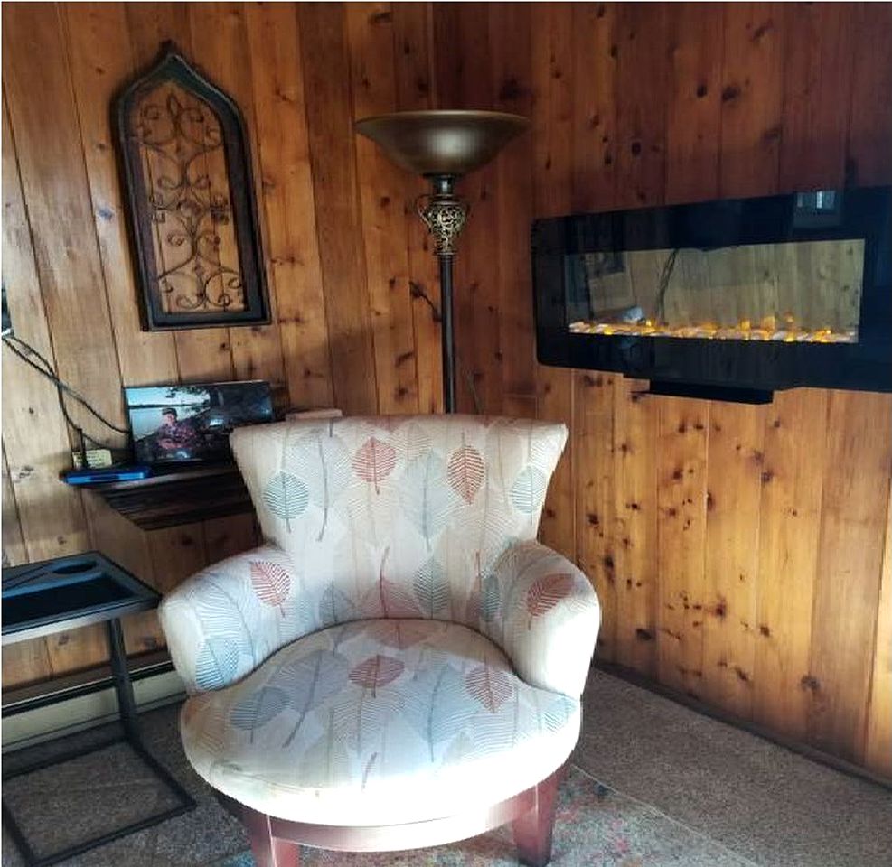 Cabin Rental near Wildlife Refuge in Lewistown, Illinois