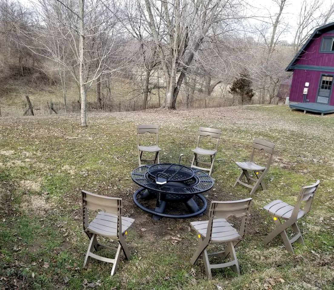 Cabin Rental near Wildlife Refuge in Lewistown, Illinois
