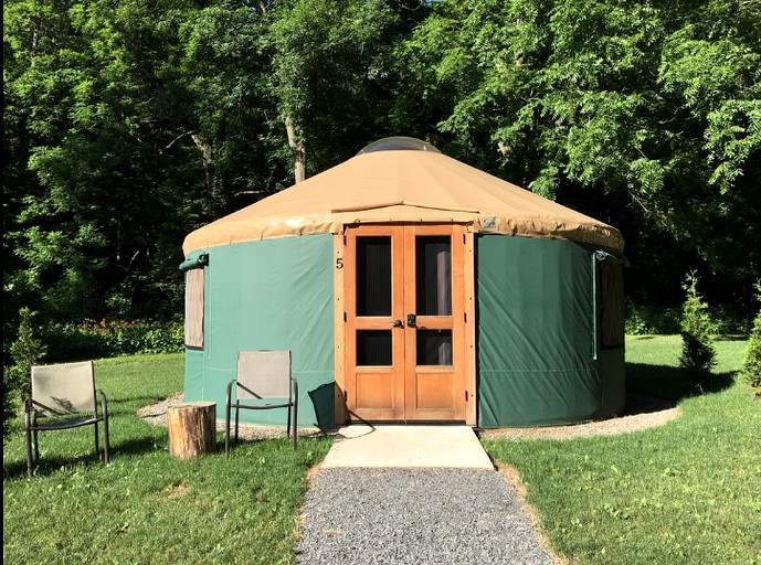 Yurts (Himrod, New York, United States)