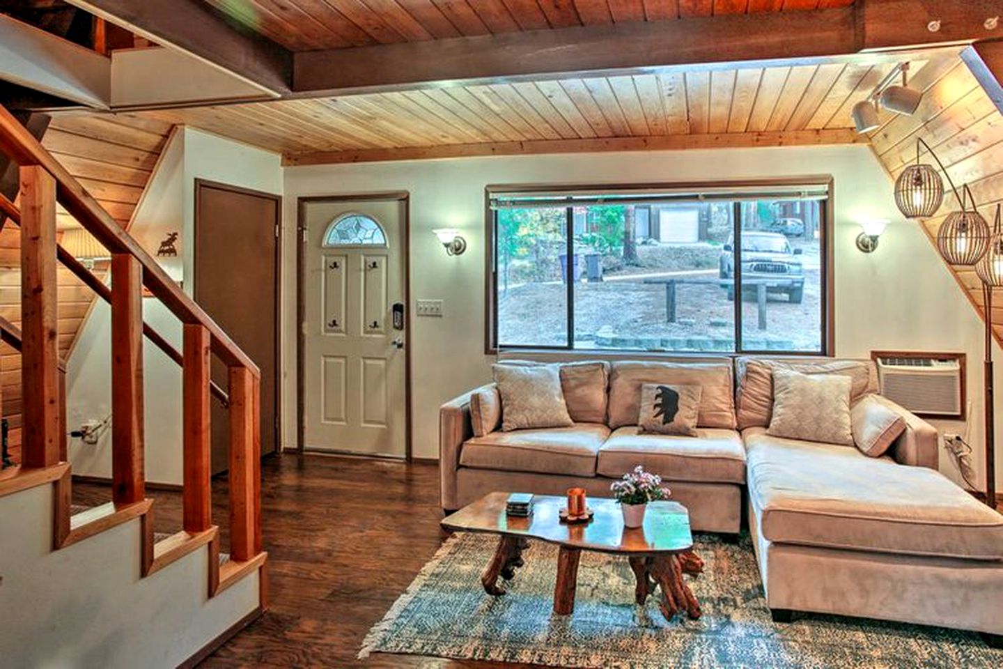 Cozy A-Frame Cabin for a Getaway near Lake Wenatchee in Leavenworth, Washington