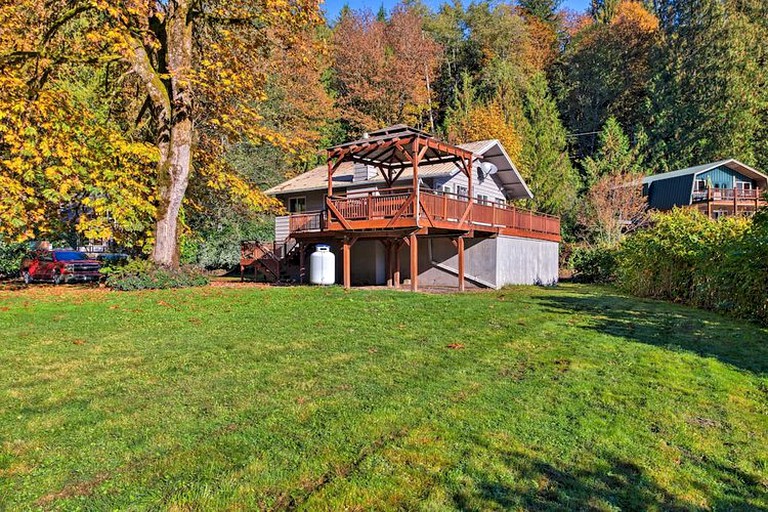 PNW Cascade Cabins Skykomish Vida Chalet, Cabins, Gold Bar, United