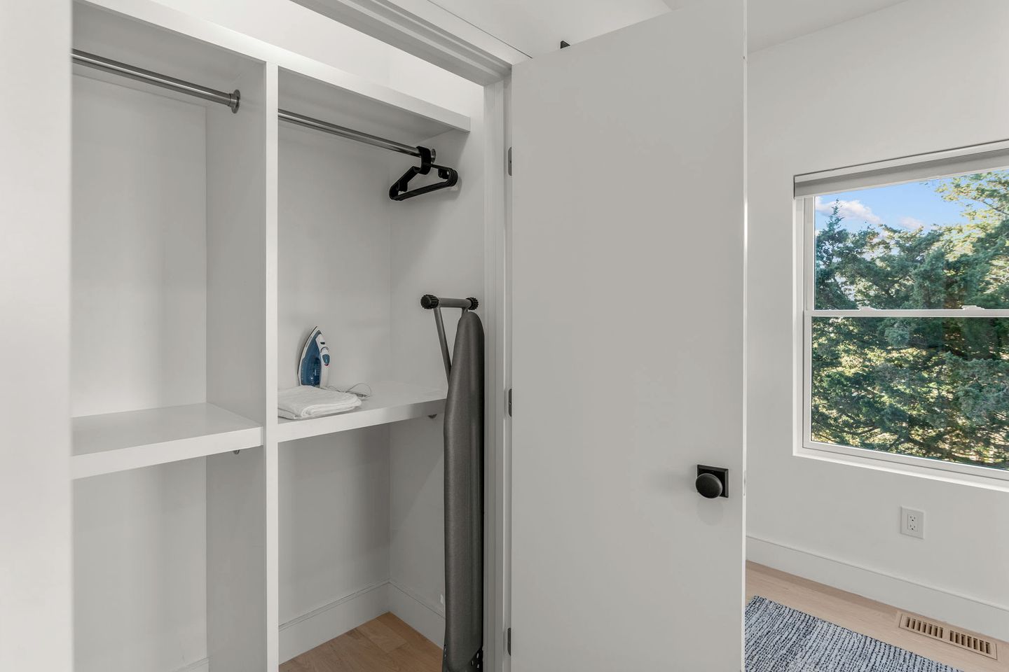 Peaceful Oceanfront Villa in Bourne, Massachusetts