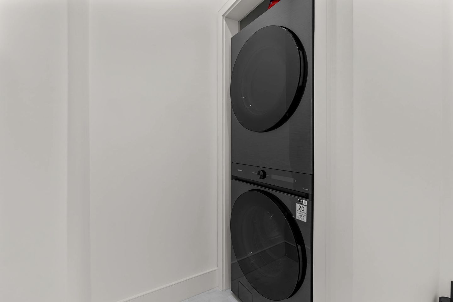 Peaceful Oceanfront Villa in Bourne, Massachusetts