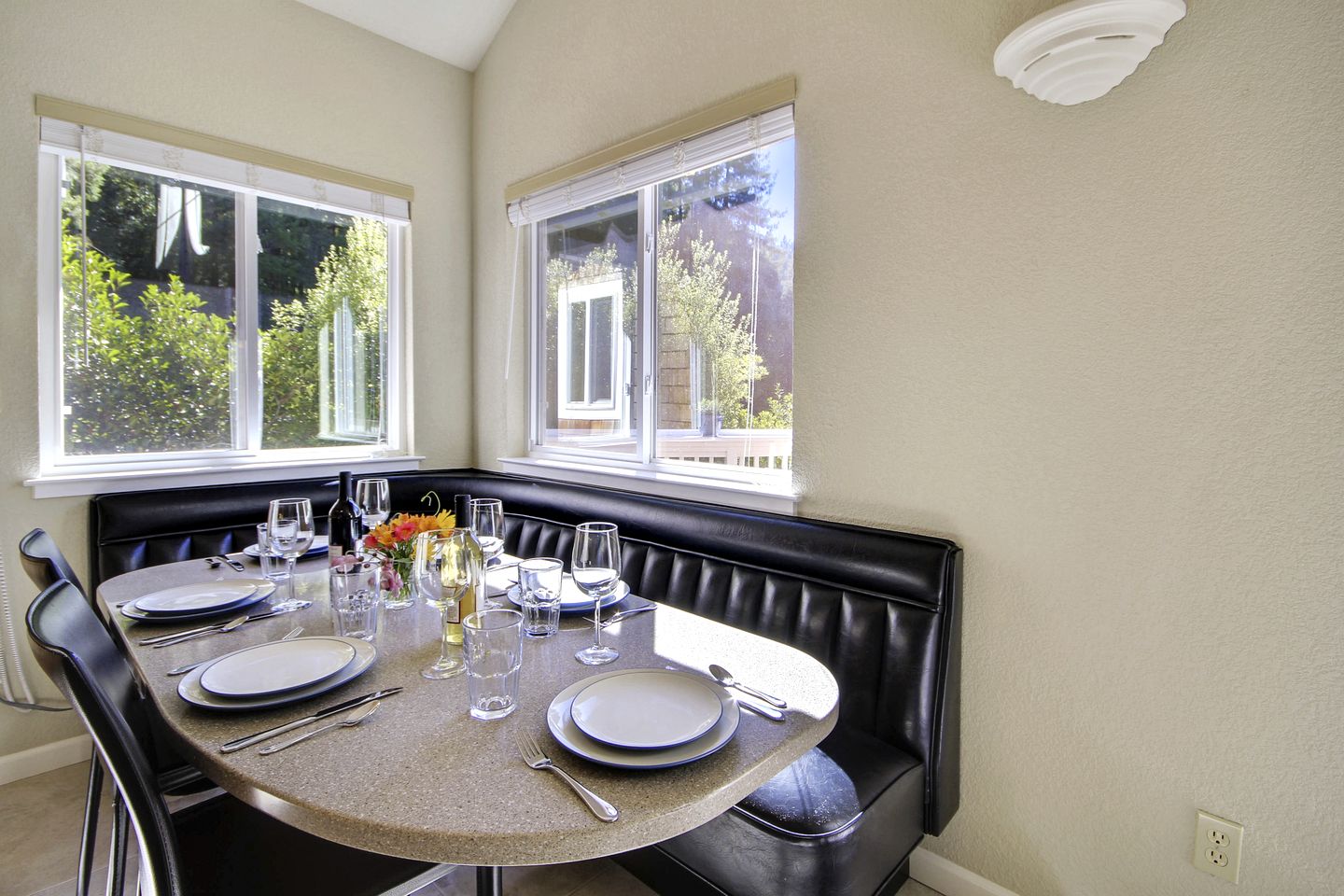 Comfy Villa with Swimming Pool in Forestville, California