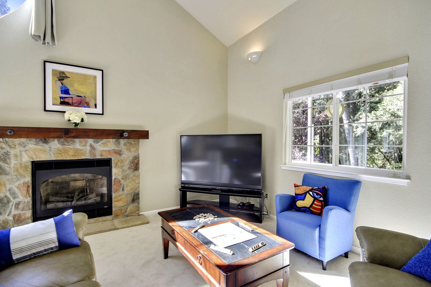 Comfy Villa with Swimming Pool in Forestville, California