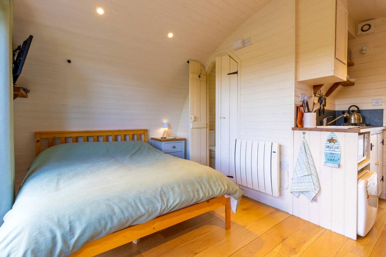 Pods (United Kingdom, Builth Wells, Wales)