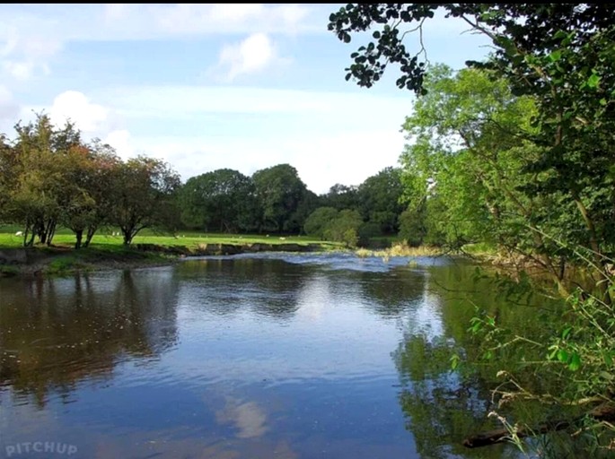 Pods (United Kingdom, Builth Wells, Wales)