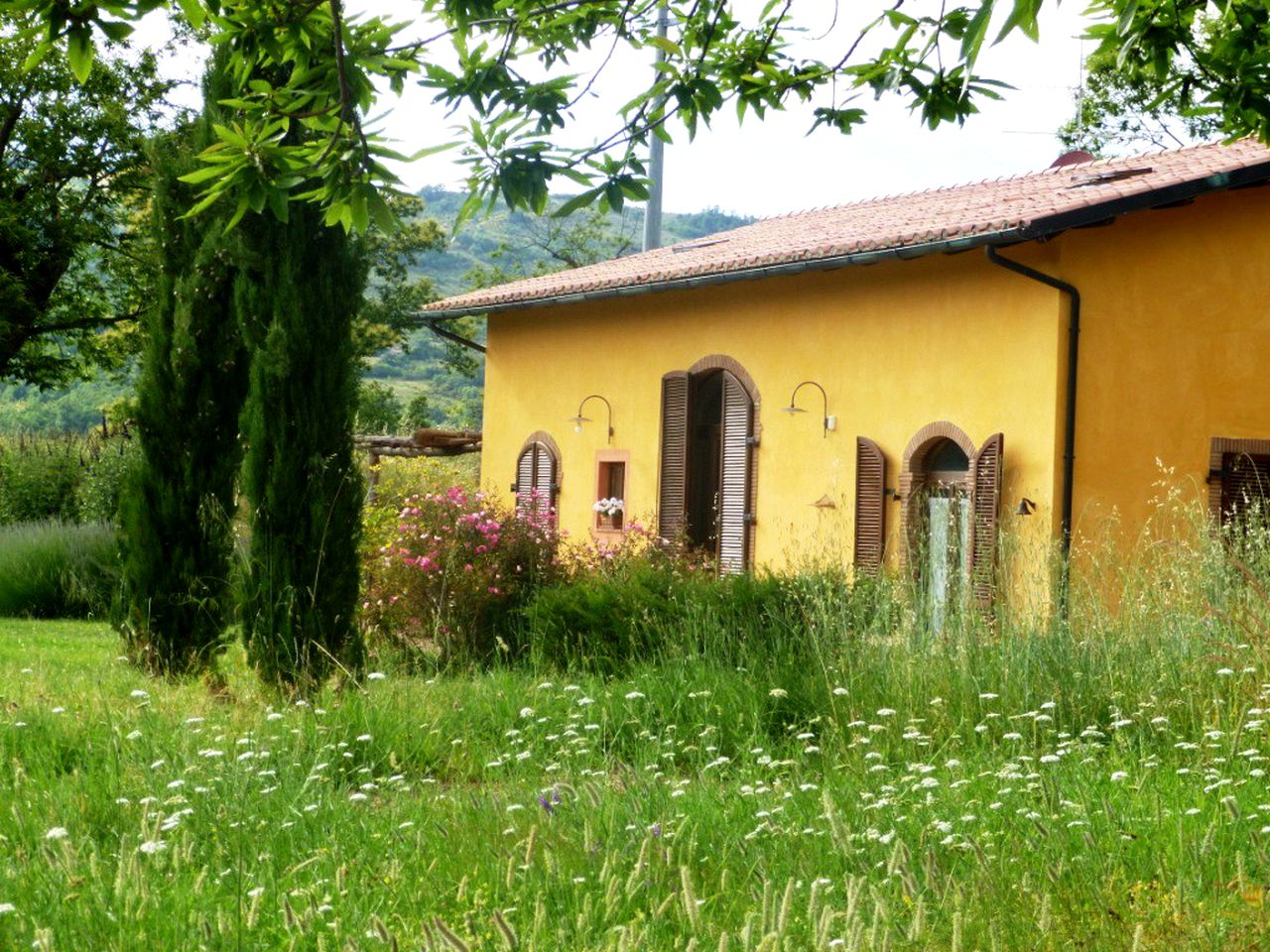 Pet-Friendly Accommodation with Expansive Garden near Santa Fiora, Tuscany