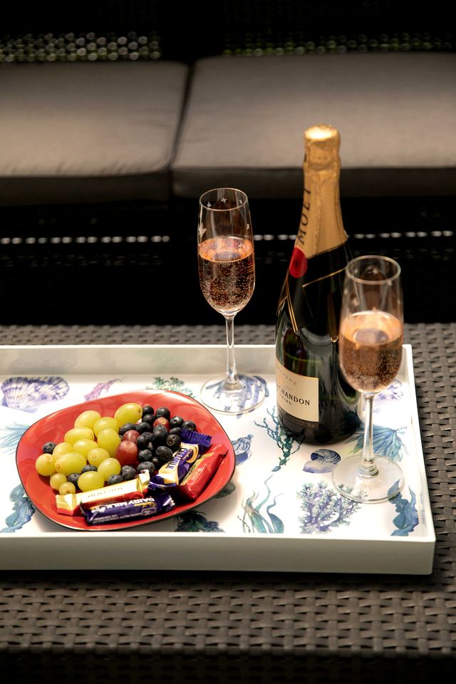 Stylish Waihi Beach Holiday Home with Private Outdoor Space and BBQ, Located Near the Ocean, Waihi Beach, New Zealand