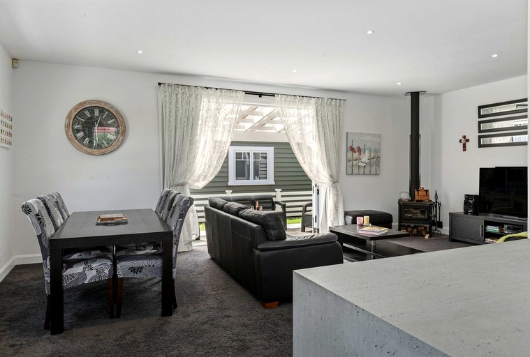 Vacation Rentals (New Zealand, Waihi Beach, Bay of Plenty)