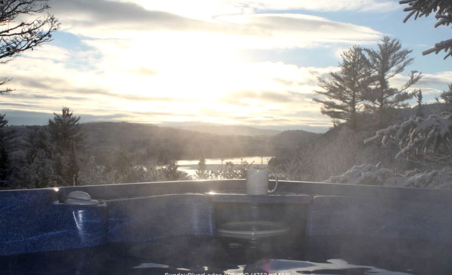 Luxury Cabin with Private Hot Tub near Sunday River, Maine