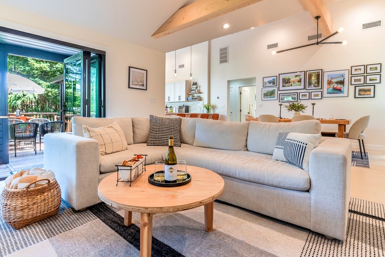 Vacation Rentals (United States of America, Forestville, California)