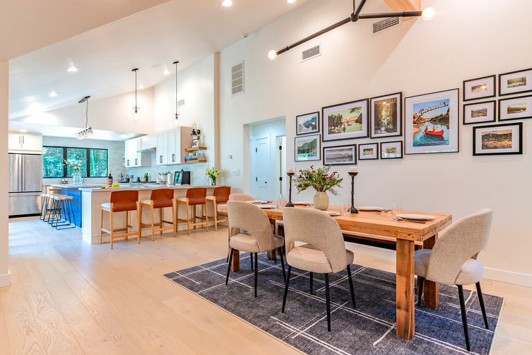 Vacation Rentals (United States of America, Forestville, California)