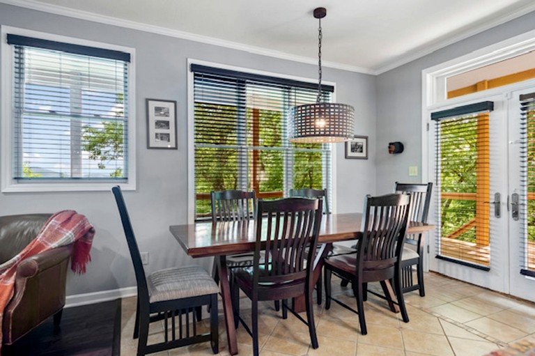 Vacation Rentals (United States of America, Fairview, North Carolina)