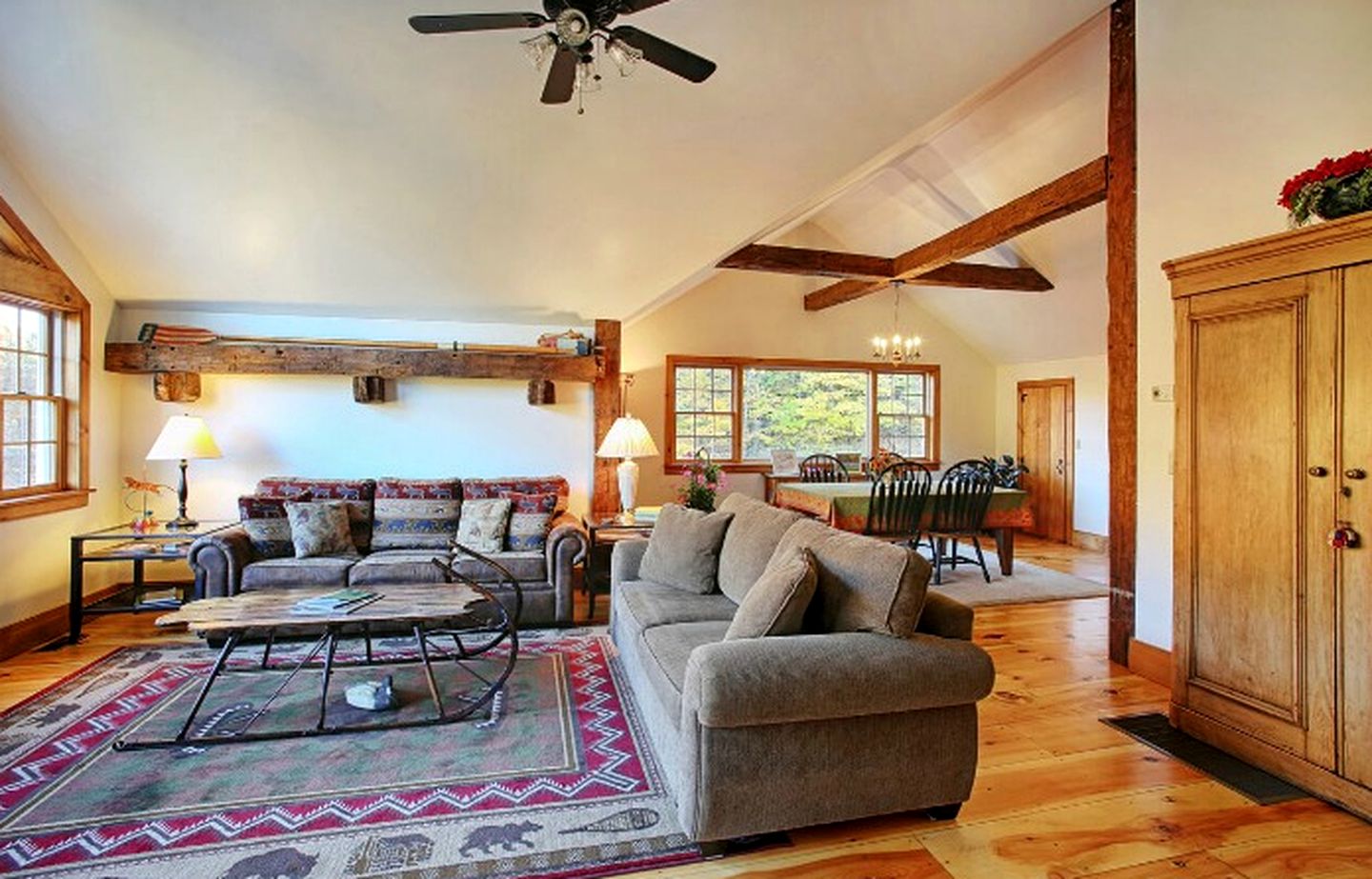 Picturesque, Mountain Suite nestled in Pastoral Setting in Wells, Vermont