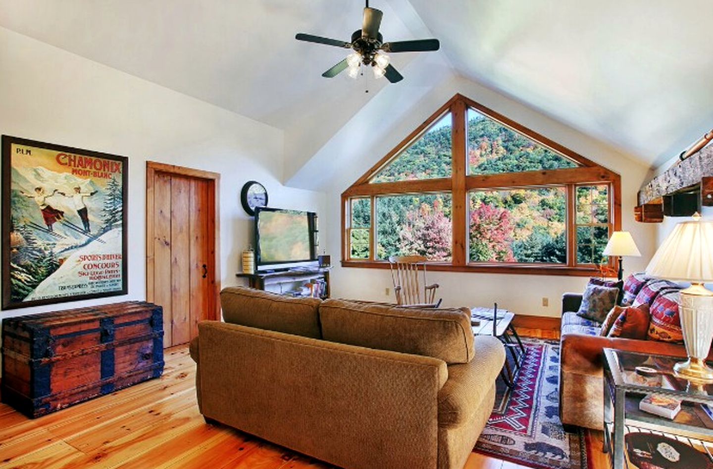 Picturesque, Mountain Suite nestled in Pastoral Setting in Wells, Vermont