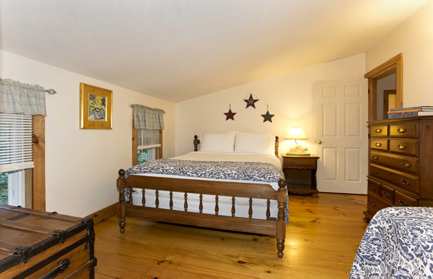 Light-Filled, Well-Appointed Mountain Cabin for a Vacation in Wells, Vermont