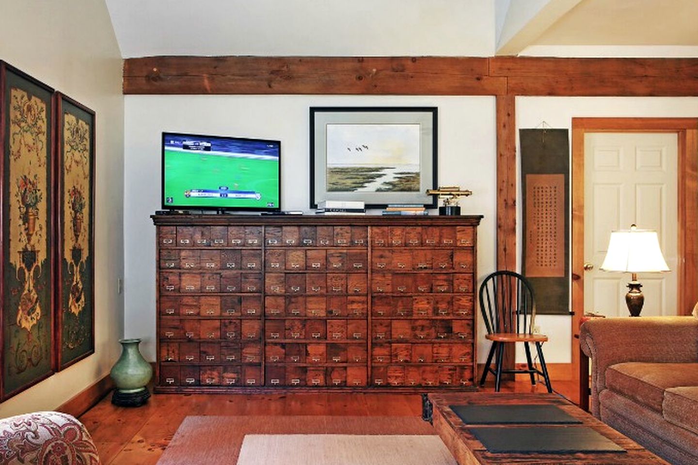 Light-Filled, Well-Appointed Mountain Cabin for a Vacation in Wells, Vermont