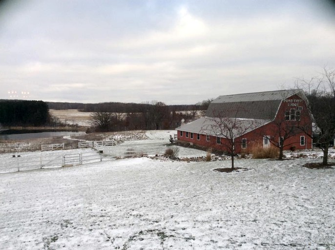 Pond View Getaway, Barns, Frederic, United States of America Glamping Hub