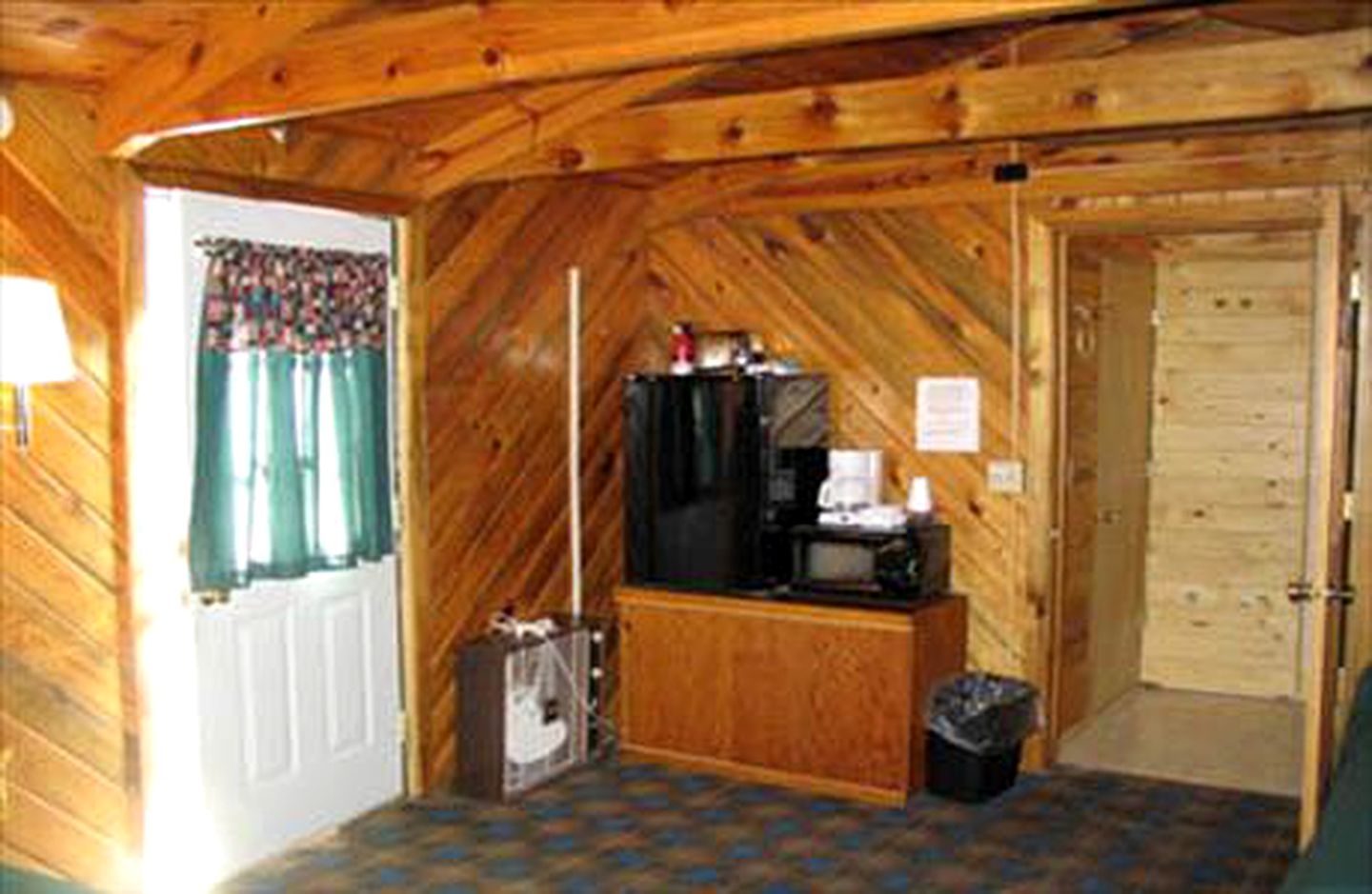 Unique Cabin Rental with Shared Deck near Black Hills National Forest, South Dakota