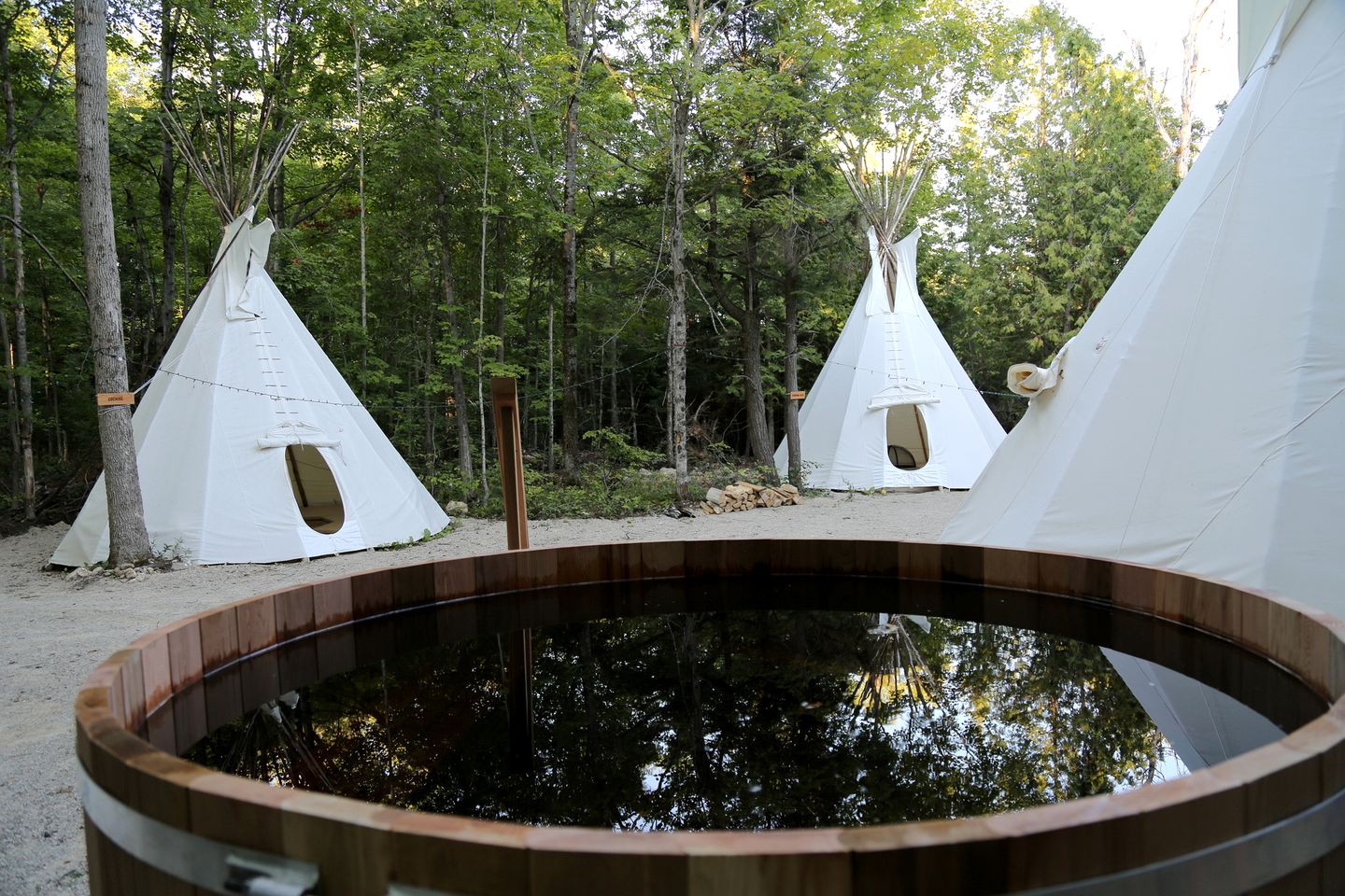 Secluded Tipi Close to Fantastis Hiking Trails in Toronto, Ontario