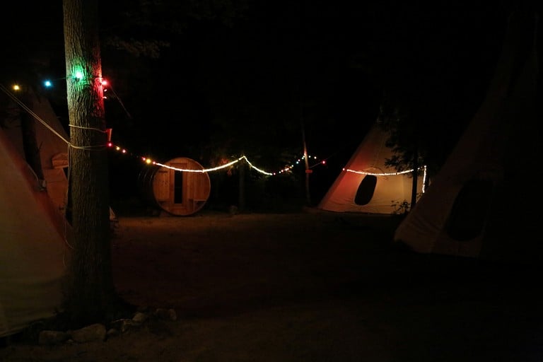 Tipis (Canada, Toronto, Ontario)