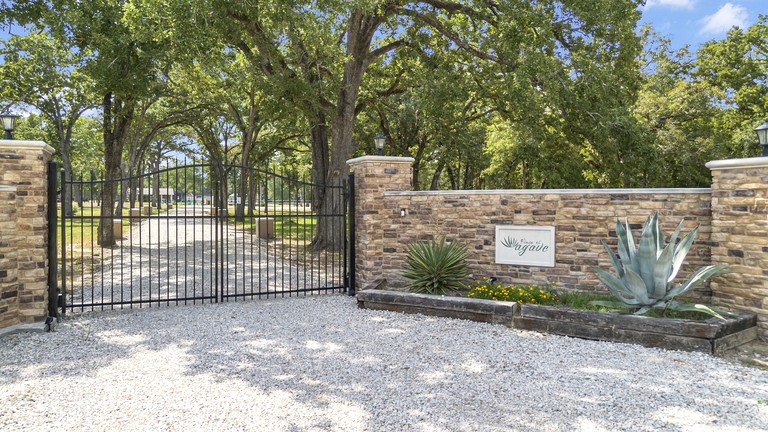 Vacation Rentals (United States of America, Hempstead, Texas)